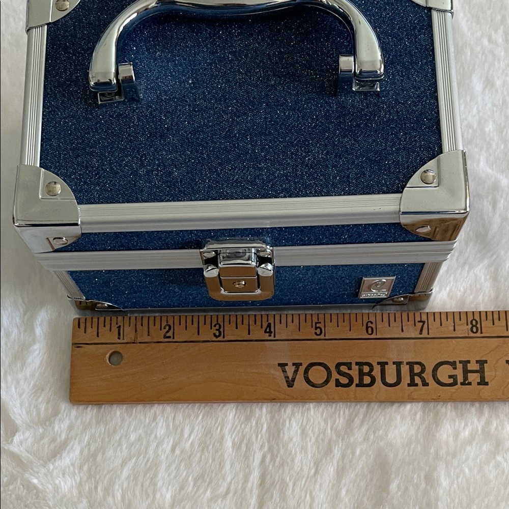 Caboodles Navy and Silver Storage Case - Picture 5 of 8